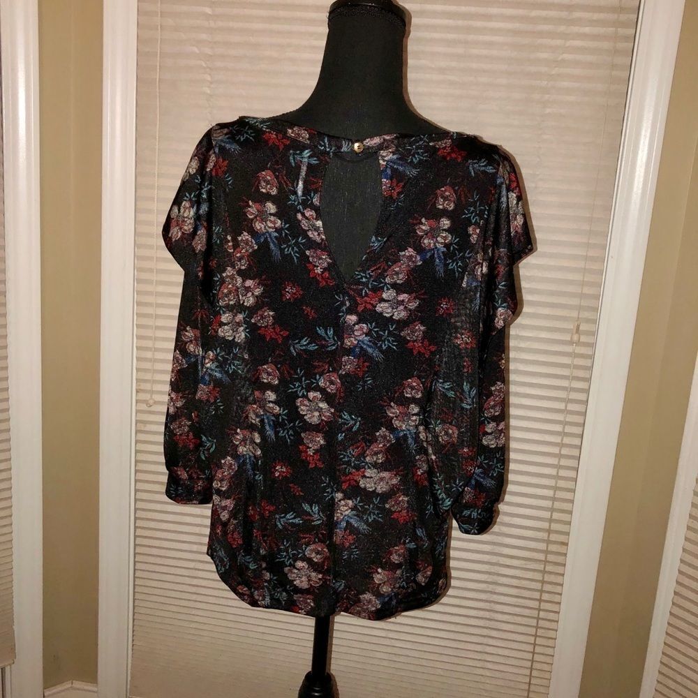 Free People Ruffle Black w/Flower 🌺 Design - Picture 2 of 3
